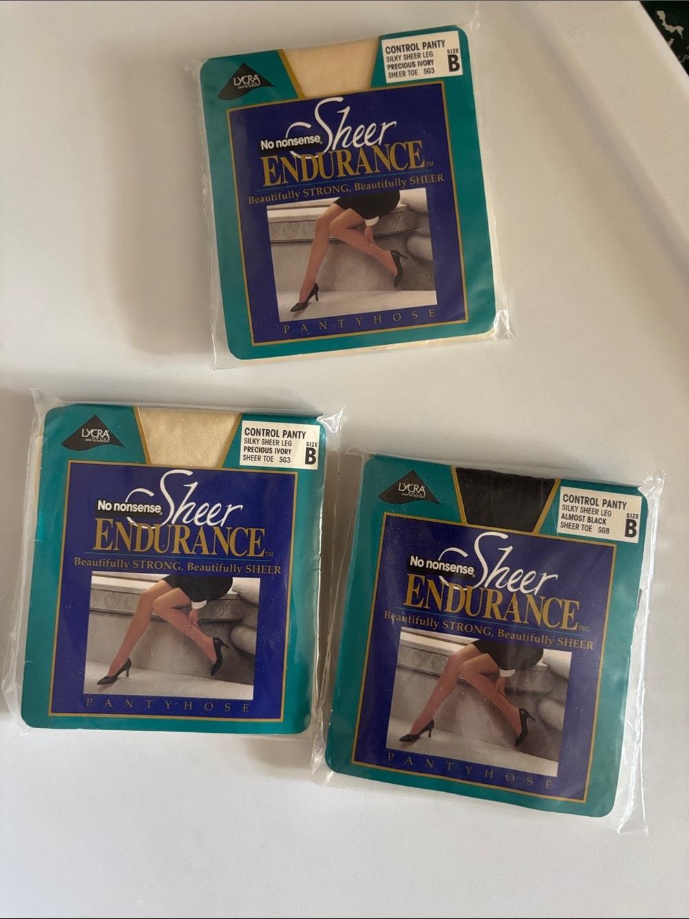 Sheer Endurance Control Panty Sheer Pantyhose - Black & Precious Ivory size B